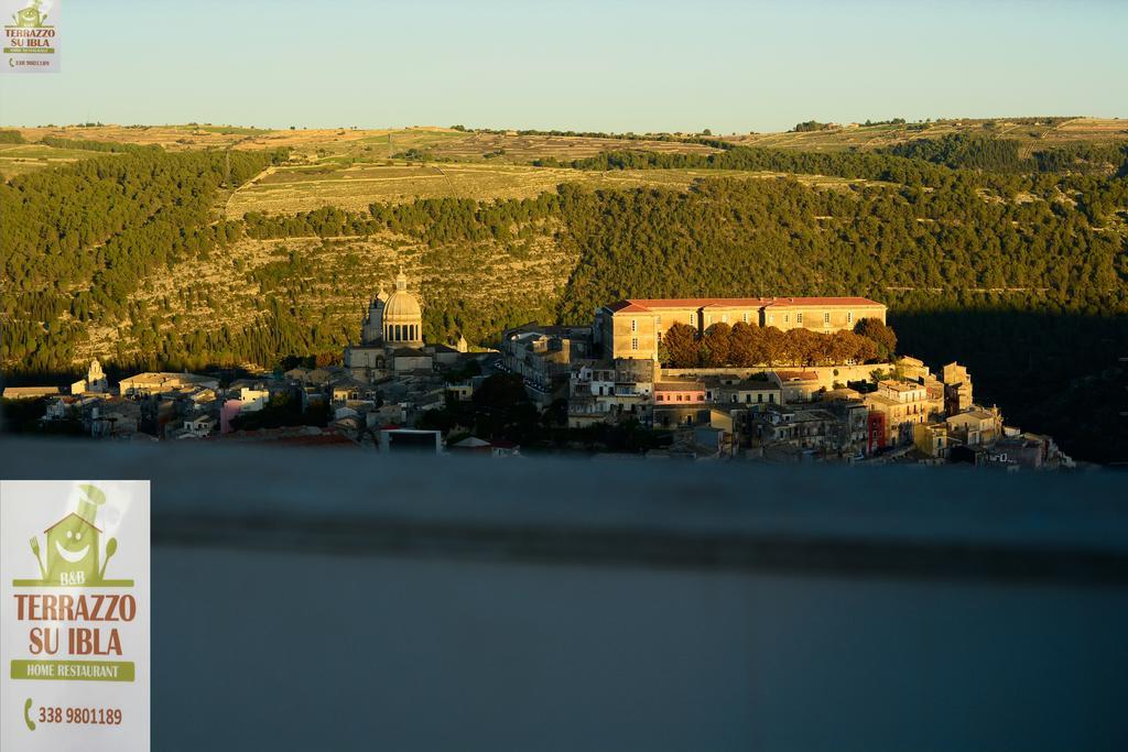 Terrazzo Su Ibla Hotel Ragusa Exterior photo